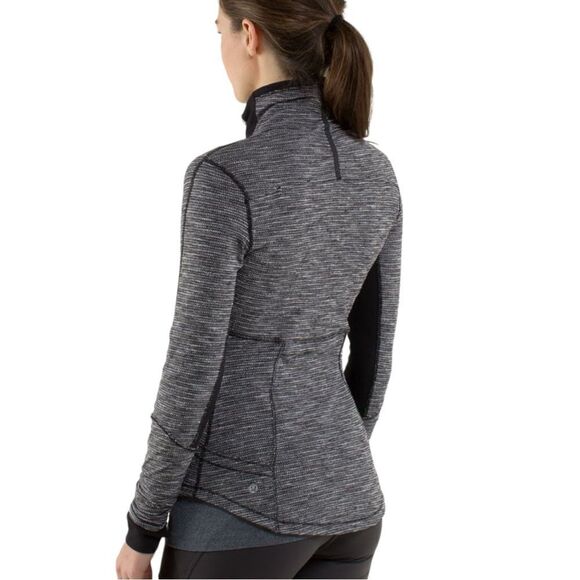 LULULEMON Base Runner 1/2 Zip - Picture 4 of 16